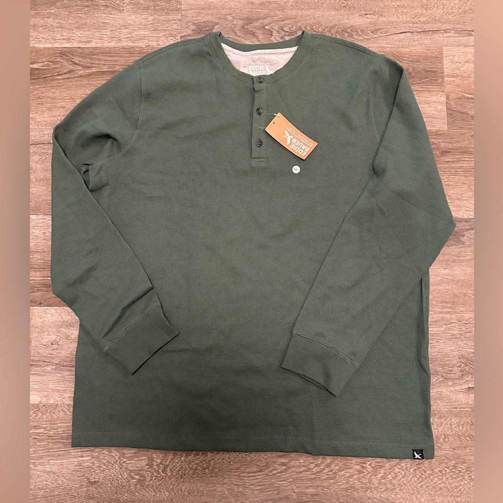Eddie Bauer Thermal Henley. Men’s 2XLT. NWT!